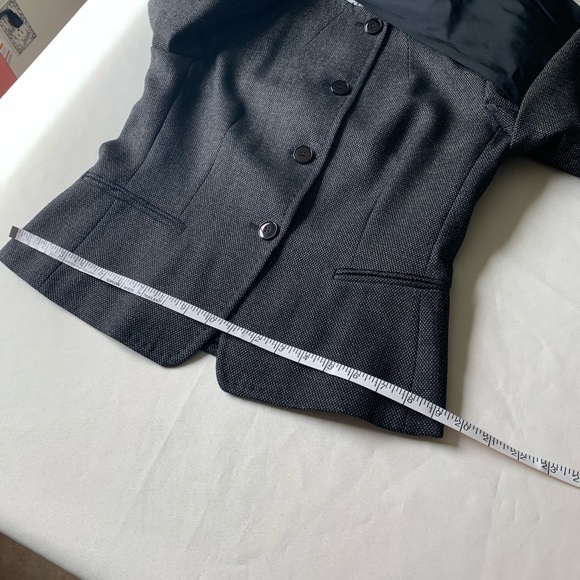 Max Mara blazer size 10 (European 40) - Picture 12 of 16